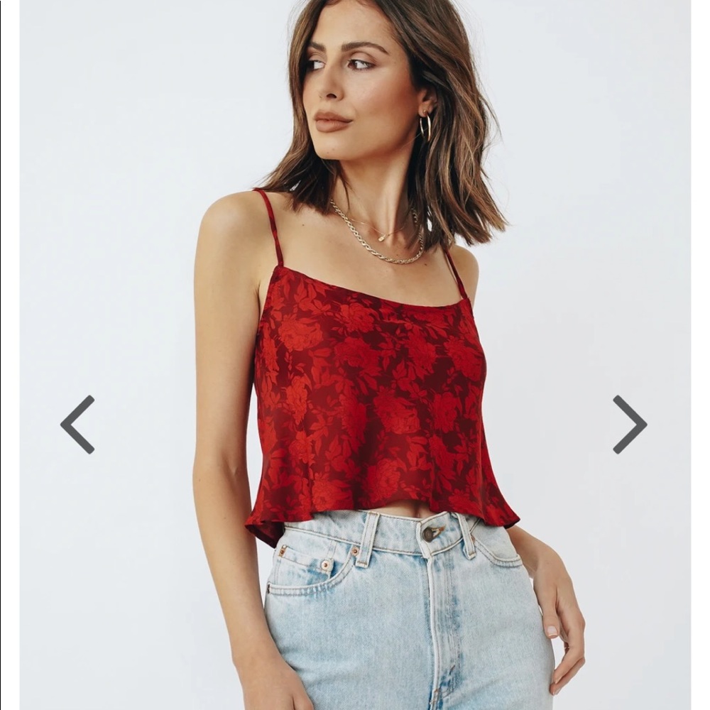 Verge girl top